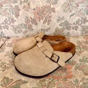 Birkenstock Boston Suede Beige Unisex Comfort Clog Shoes Buckle / US 7 EU 38